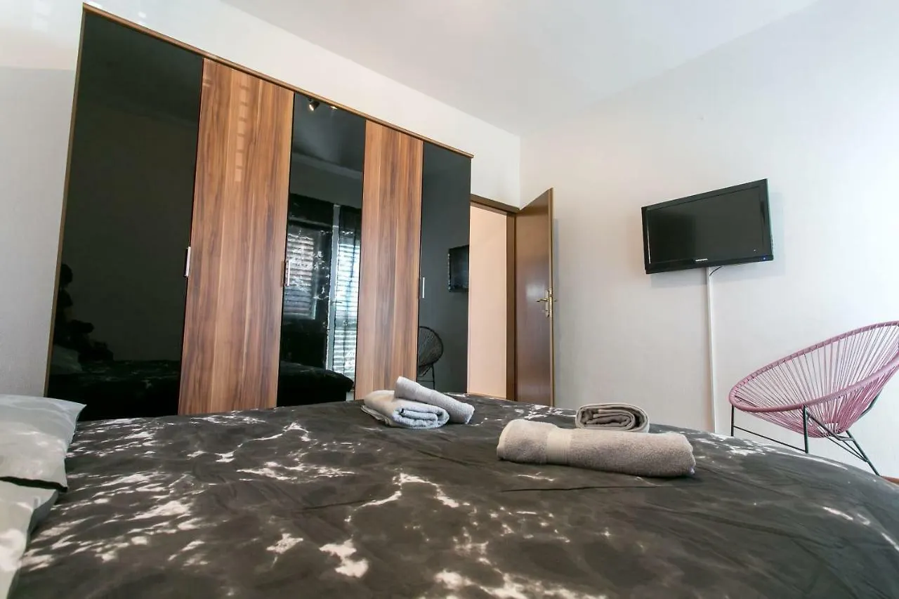 Ferienwohnung Apartman Antea Kaštel Stari