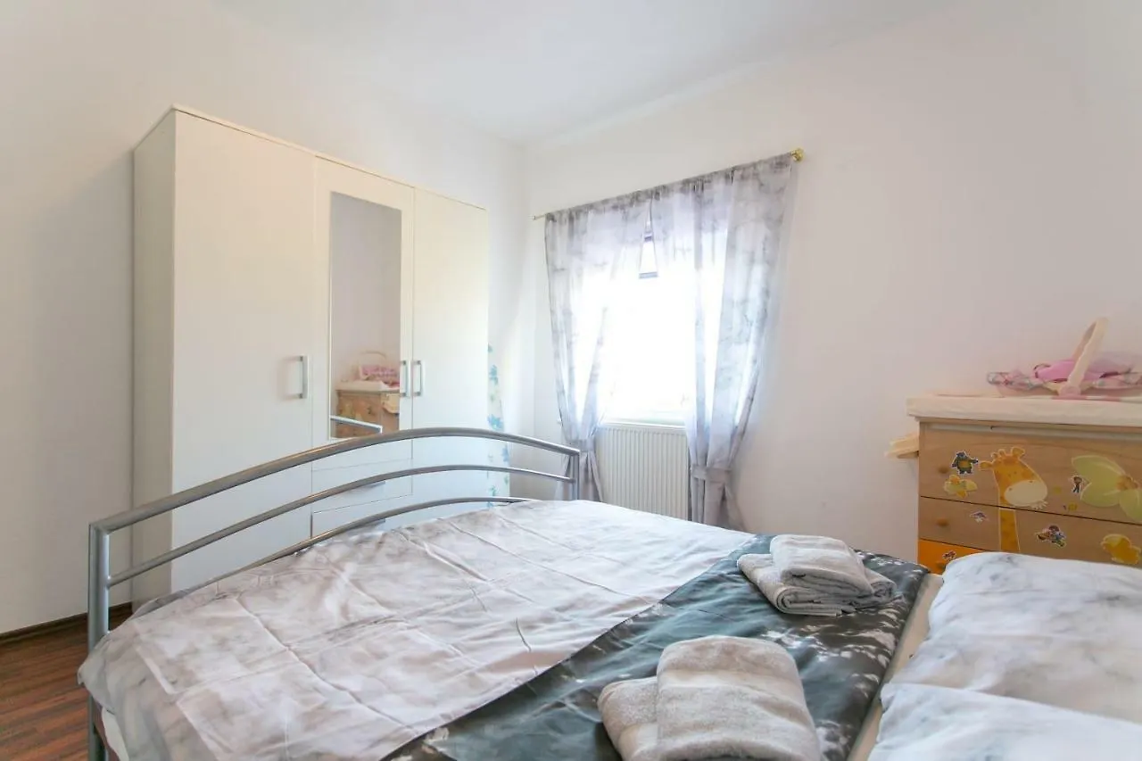 Ferienwohnung Apartman Antea Kaštel Stari Apartment