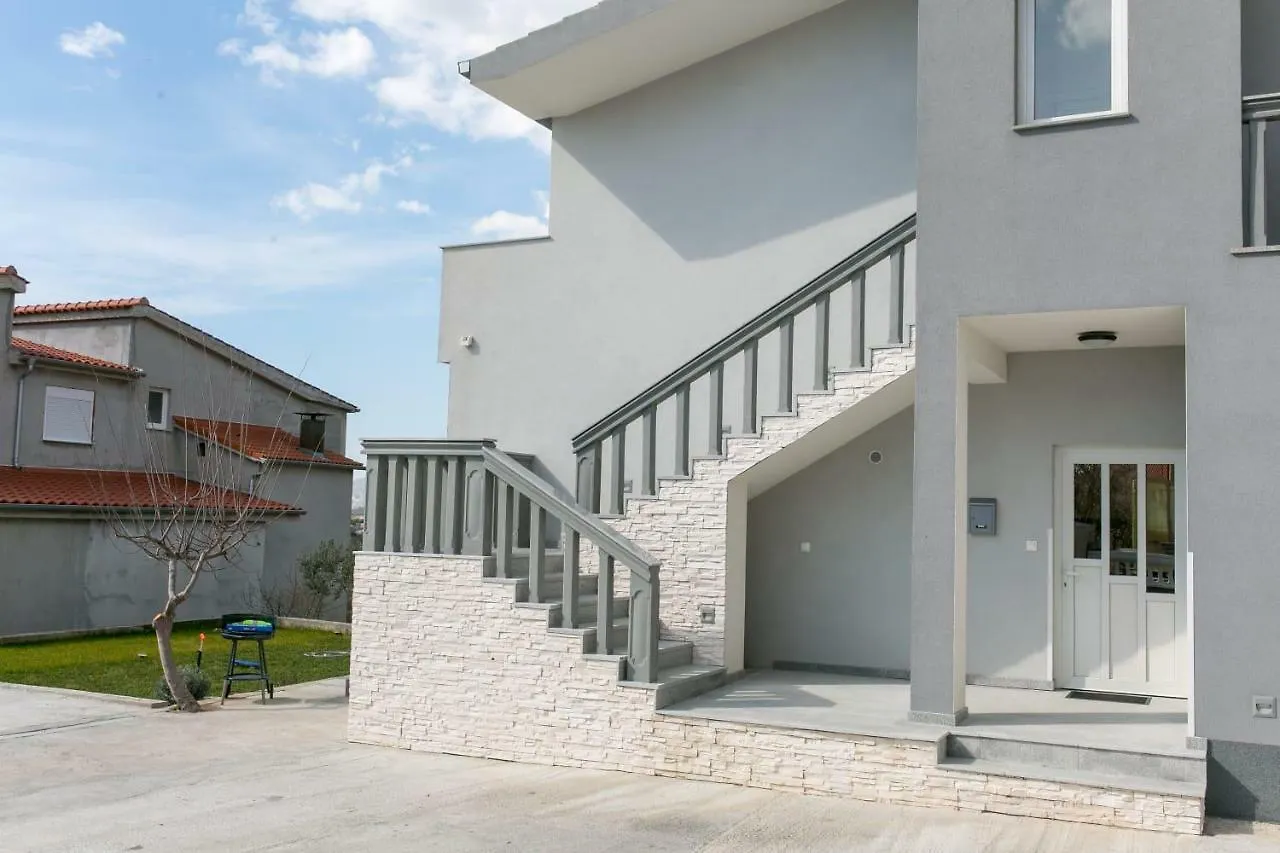 Apartman Antea Apartment Kastel Stari 0*,  Croatia